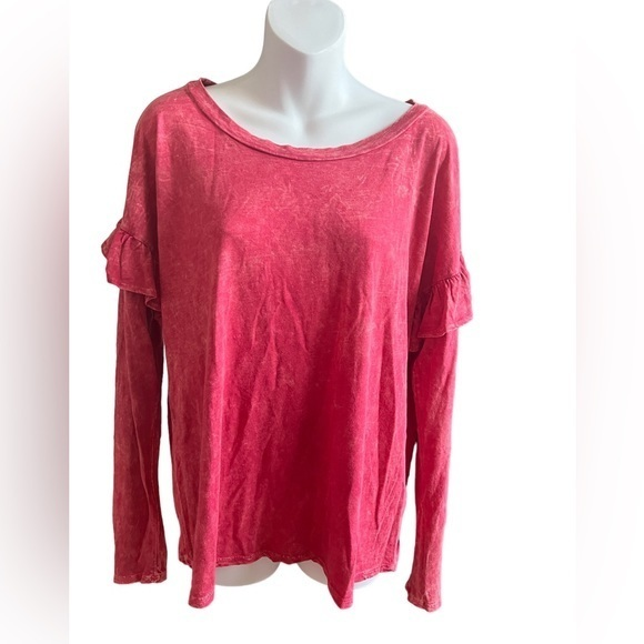 Honey Belle Tops - Honey Belle Red‎ Ruffled Long Sleeve Tee S